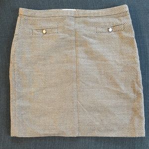 LOFT skirt, size 6, fully lined beige and black